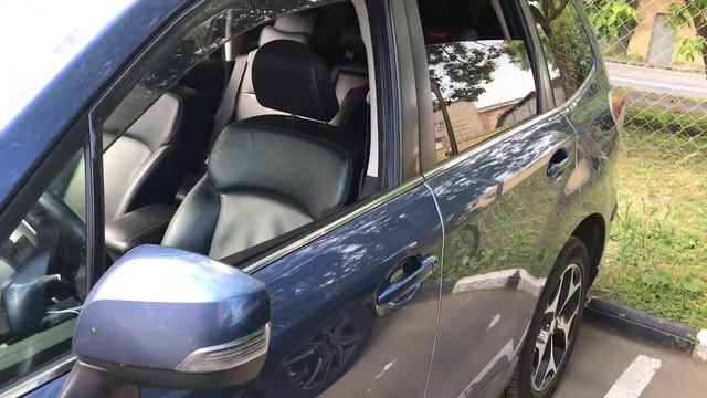 Subaru Forester SJ. Автоскладывание зеркал и закрытие окон. смотреть онлайн