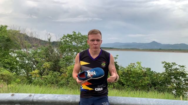 Кроссовки ALTRA для бега. смотреть онлайн