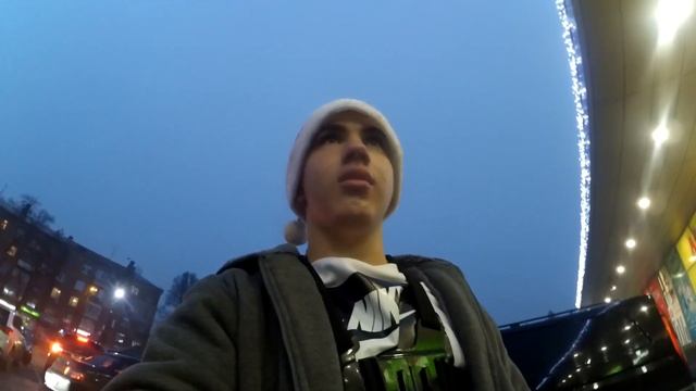 VLOG открытый скейтпарк + батутный центр смотреть онлайн