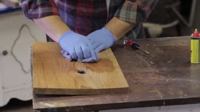 How to Remove Ink Marker on Pine Furniture : Furniture Repair & Refinishing смотреть онлайн