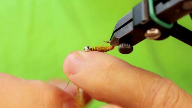 Вяжем мушку на хариуса смотреть онлайн