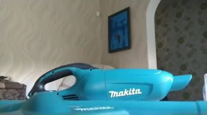 Распаковка — Вертикальный пылесос Makita DCL181FZ