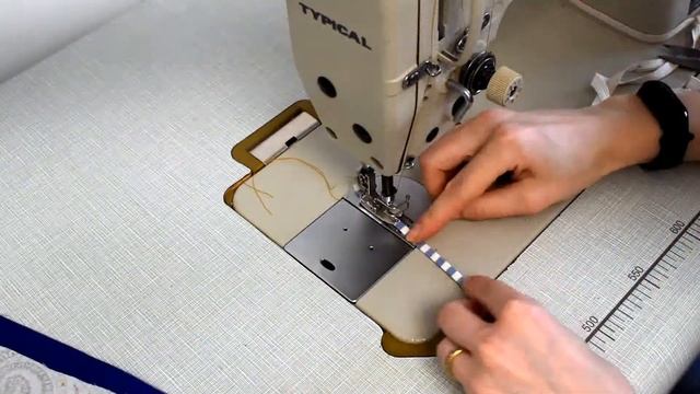 Обработка заднего прорезного кармана с клапаном смотреть онлайн