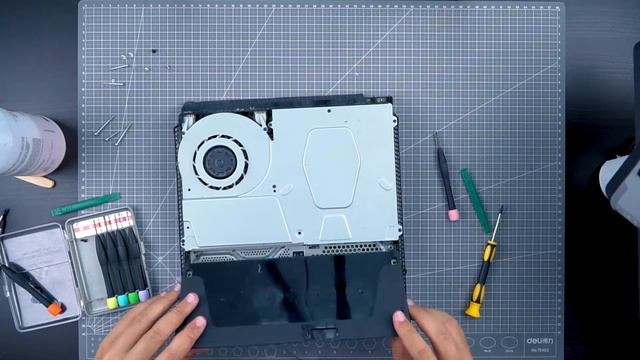 PS4 Slim | Cleaning & New Thermal Paste смотреть онлайн