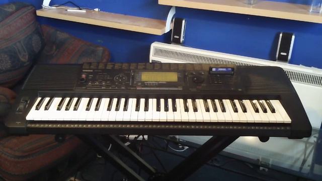 Yamaha PSR-520 Keyboard Bonus Music Cartridge Songs