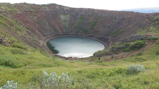 CRATÈRE KERID (KERIÐ) - ISLANDE #shorts #travel смотреть онлайн