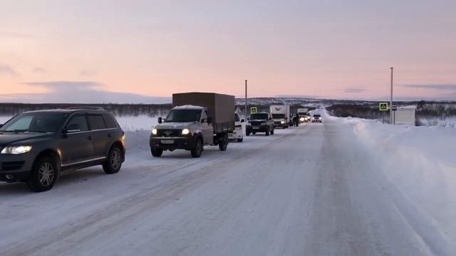 В Териберку можно проехать только организованной колонной смотреть онлайн