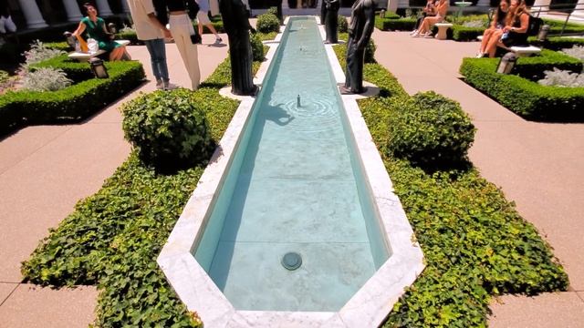 Гетти Вилла в Малибу За 4 Минуты / Американская Жизнь смотреть онлайн