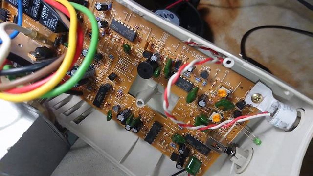 Бесперебойник Apollo 1040E - в дело! Не спешим выбрасывать, это готовый инвертор. смотреть онлайн
