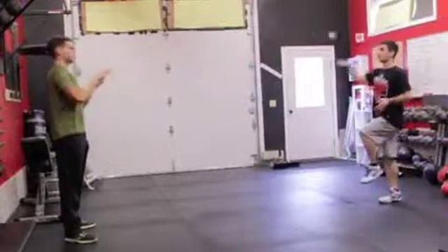 Tennis Ball React, Switch Leg- (GetFitivity.com) смотреть онлайн