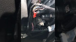 Монтаж абонентского GPS/ГЛОНАСС трекера на автомобиль шкода рапид