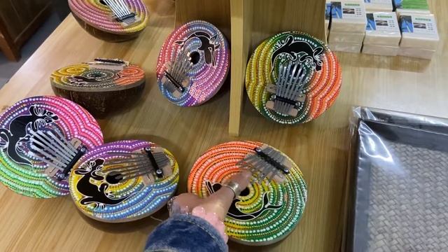 ВЕЧЕРНИЙ ХАЙКОУ. СТАРЫЙ ГОРОД. ХАЙНАНЬ. КИТАЙ. EVENING HAIKOU. HAINAN, CHINA.OLD STREET смотреть онлайн