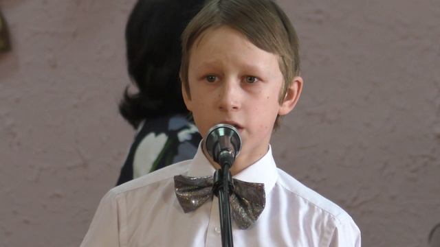 Высоцкий Денис, муз.Левченко "Ходят по морю кораблики" смотреть онлайн