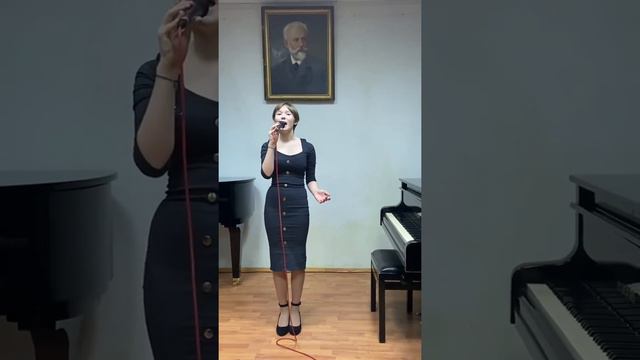 «Небо тихо плачет» авторы НИНА К. Гавриил Яньков, исполняет Любовь Манько смотреть онлайн