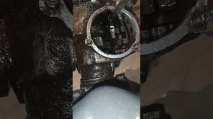 не включается пятая передача на ниве 21214.Рычит