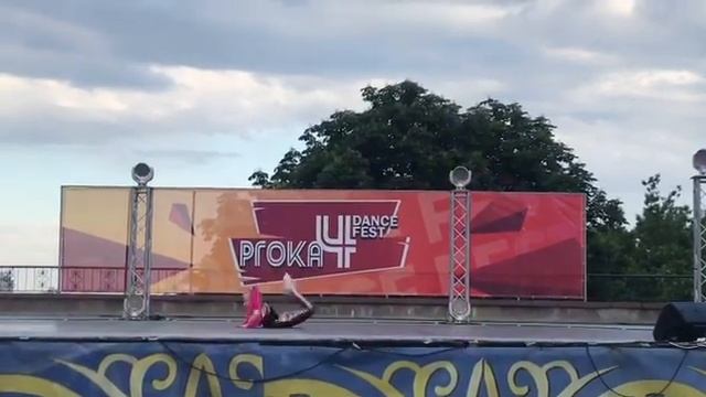 Мой сольный танец! Первый раз выступаю одна ? смотреть онлайн