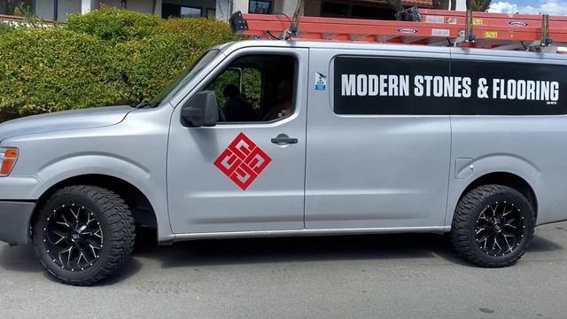 Присматриваемся к Nissan NV 1500. смотреть онлайн