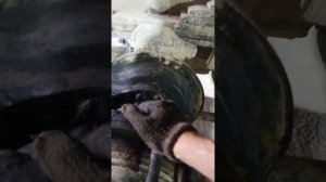 Замена бортового сальник хово