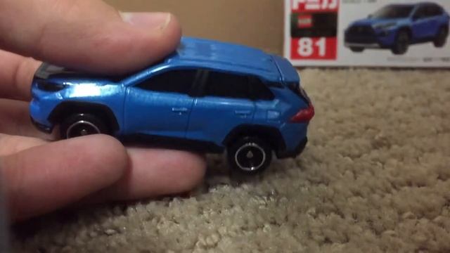 Tomica Toyota RAV4 no.81 unboxing смотреть онлайн