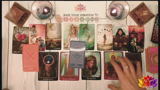VIRGO! ♍️ "LETTING GO OF THE PAST! THEN LOVE WALKS IN! WHAT WILL YOU CHOOSE?" TAROT NOVEMBER смотреть онлайн
