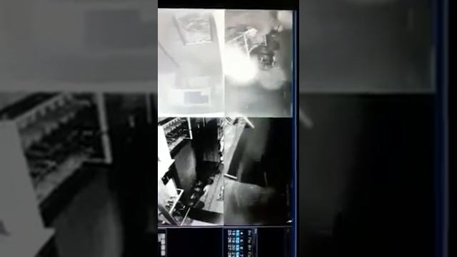 Обокрали ювелирный салон в Караганде смотреть онлайн