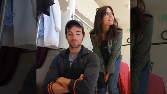 Torrey DeVitto&Ian Harding at HSUS Fund for AWC visiting their rescued baby skunks смотреть онлайн
