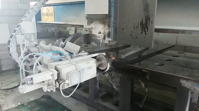 Полировка торцов плит для памятников на автомате 2 смотреть онлайн