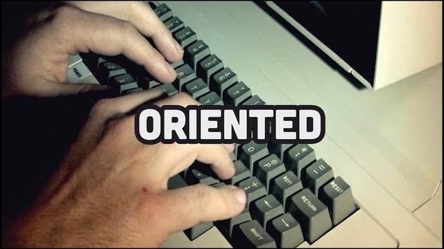 Fireship Making Fun of Java for 10 Minutes смотреть онлайн
