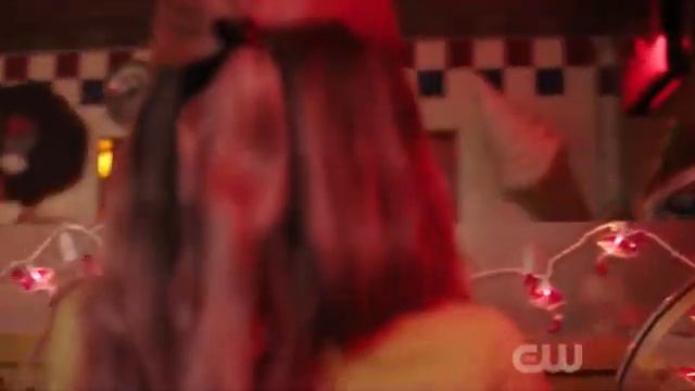 Riverdale 4x17: Sugar Daddy (Performance By Madelaine Petsch And Vanessa Morgan)