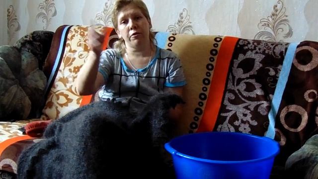 Как распушить только связанное пуховое изделие. смотреть онлайн