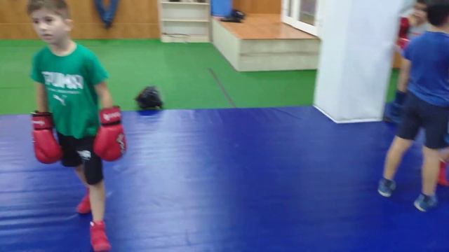 Тяжёлый труд и самоотдача ??? смотреть онлайн