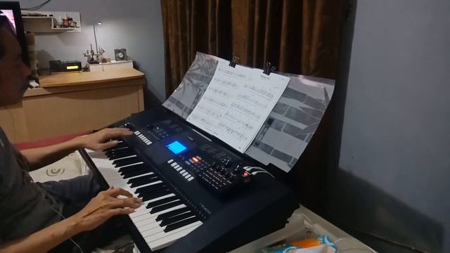 Without You - Mariah Carey - Yamaha PSR E423 смотреть онлайн