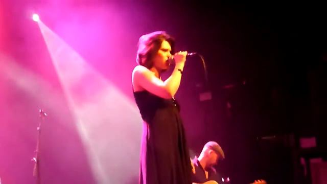 Nouvelle Vague with Jenia - This Is Not A Love Song смотреть онлайн