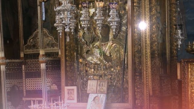 "ТРОЕРУЧИЦА"/ В память о чуде св. Савва прикрепил к иконе кисть правой руки, отлитую из серебра. смотреть онлайн