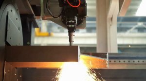 Оптоволоконный лазерный труборез с 3-мя патронами STL-T350