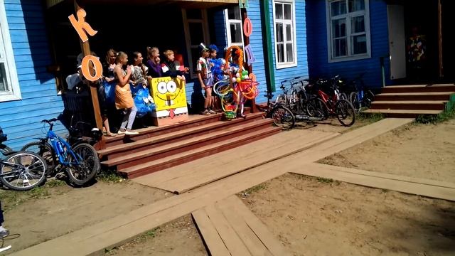 конкурс одежды из бросового материала - Экомода 2 смотреть онлайн