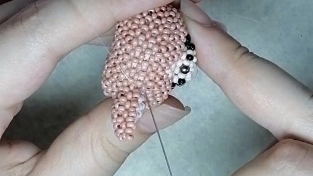 Котёнок. Ушки. Амигуруми из бисера. Туториал. Мастер класс. смотреть онлайн