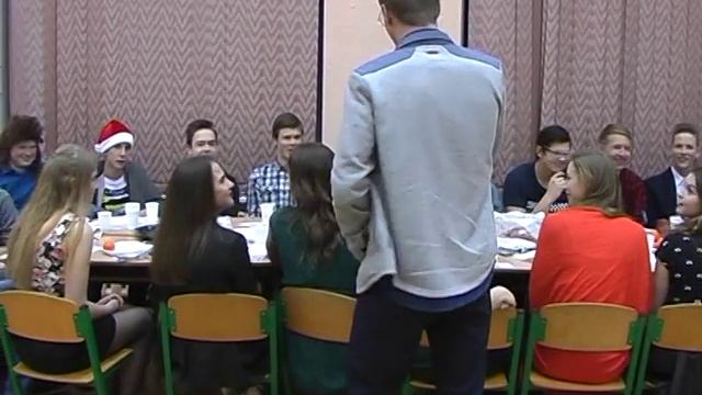 KVS. Новогодний вечер старшеклассников. Выступление 11 класса.