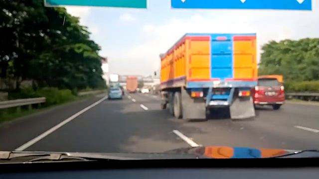 MID Toyota Avanza G 2016 M/T Avg 15.4km/l смотреть онлайн