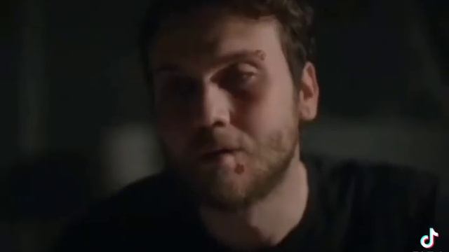 Нервы-Самый дорогой человек (кавер на гитаре) смотреть онлайн