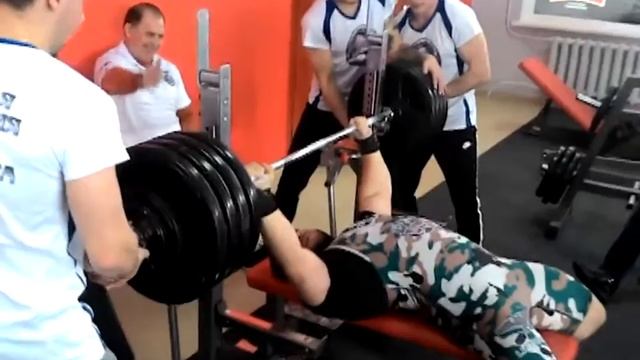 Крымские жимовики собрали более 40 тысяч рублей для Ильи Воденикова смотреть онлайн