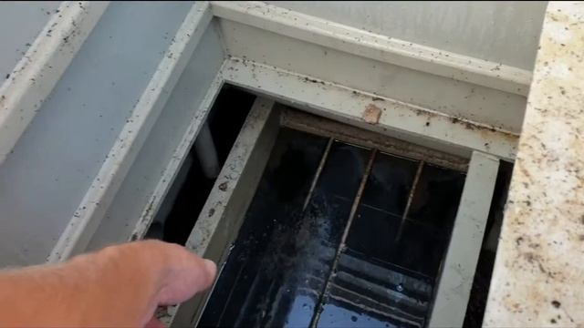 Септик Тверь. Проба очищенной воды после 1 года. смотреть онлайн