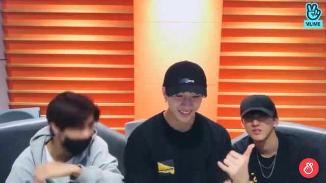 3racha Reacting To « Three Dragons »
