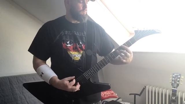 Jump In The Fire - MetallicA .... Guitar cover with backing track смотреть онлайн