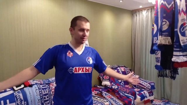 В гостях у коллекционера шарфов Факела / футбол в Воронеже / Воронежские болельщики смотреть онлайн