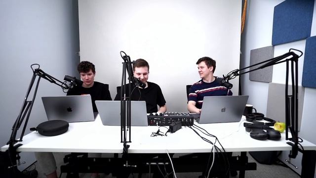 Подкаст Tech.cloud.ru - нейросети, фронтенд, Vision Pro