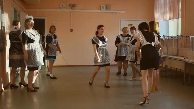 Подарок от родителей выпускникам. смотреть онлайн