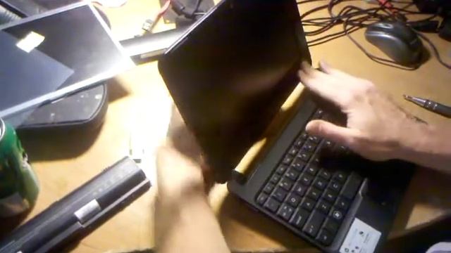 Screen replacement for HP Mini 110-3130NR, pt. 2 смотреть онлайн