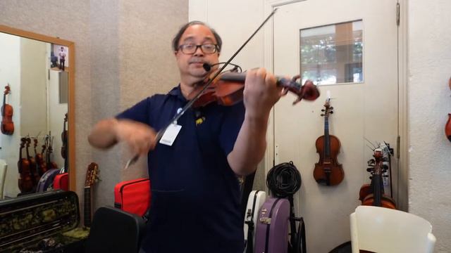 Sound test of the Neumann MCM 114 mic смотреть онлайн