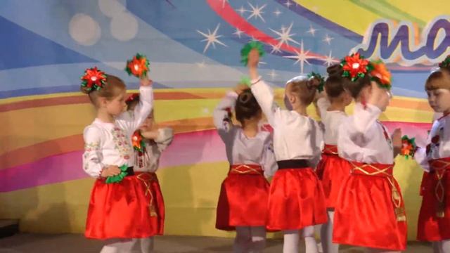 "Барвиночок" Государственная хореографическая студи народного танца (Киев) смотреть онлайн